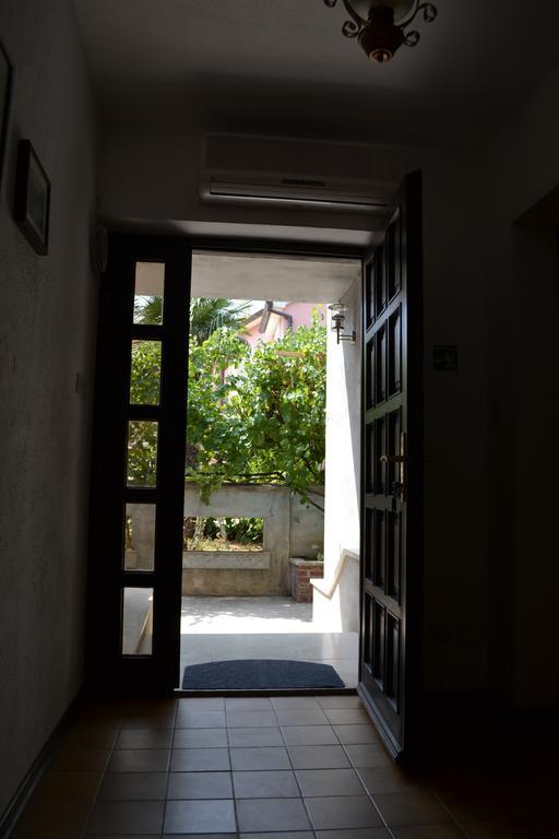 Apartment Jade Vodice Exterior photo